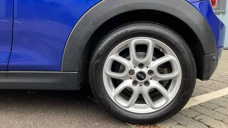 MINI Convertible 1.5 Cooper II 2dr Petrol Convertible